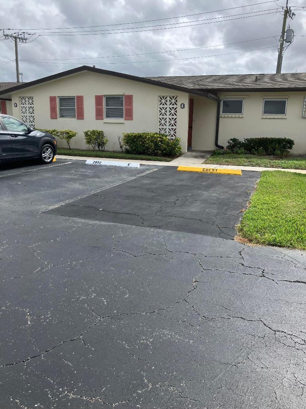 Photo of 2950 Ashley Drive E #E, West Palm Beach, FL 33415 (MLS # R11137680)