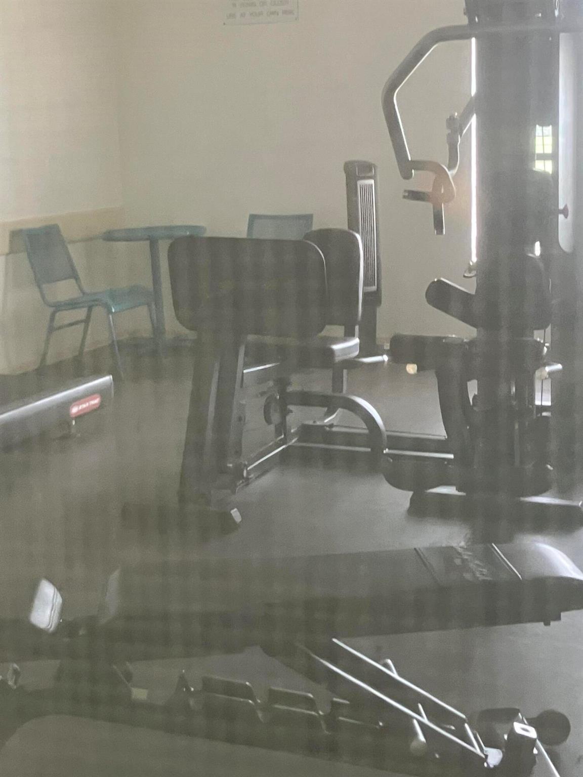 CRESTHAVEN VILLAS 5 CONDO - Residential