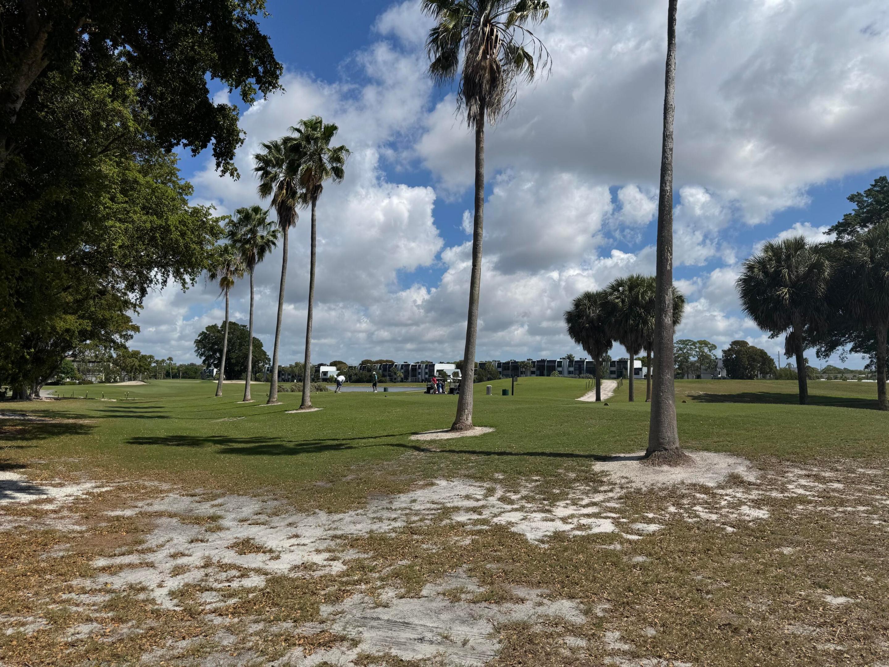 FOUNTAINS OF PALM BEACH CONDO 4 - Residential