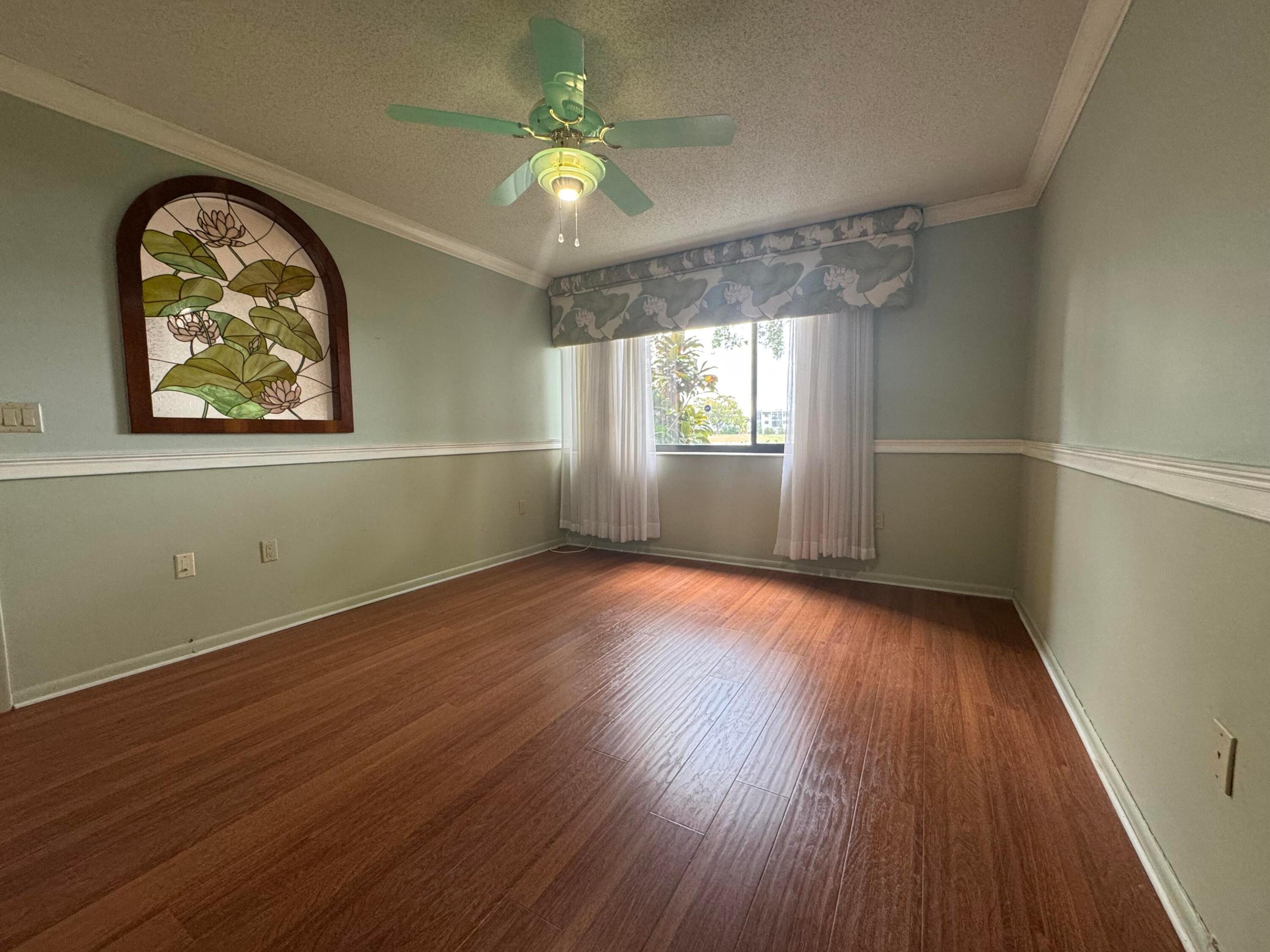 FOUNTAINS OF PALM BEACH CONDO 4 - Residential