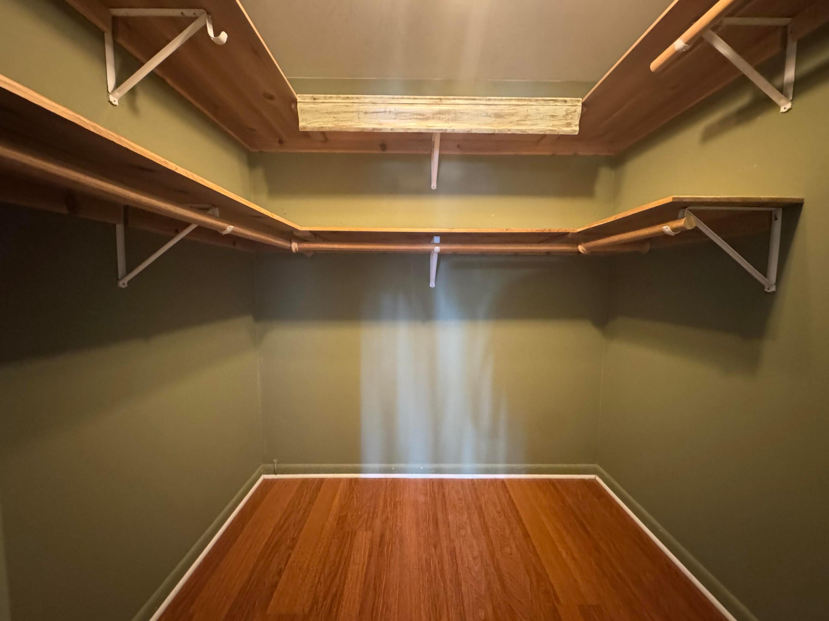 FOUNTAINS OF PALM BEACH CONDO 4 - Residential