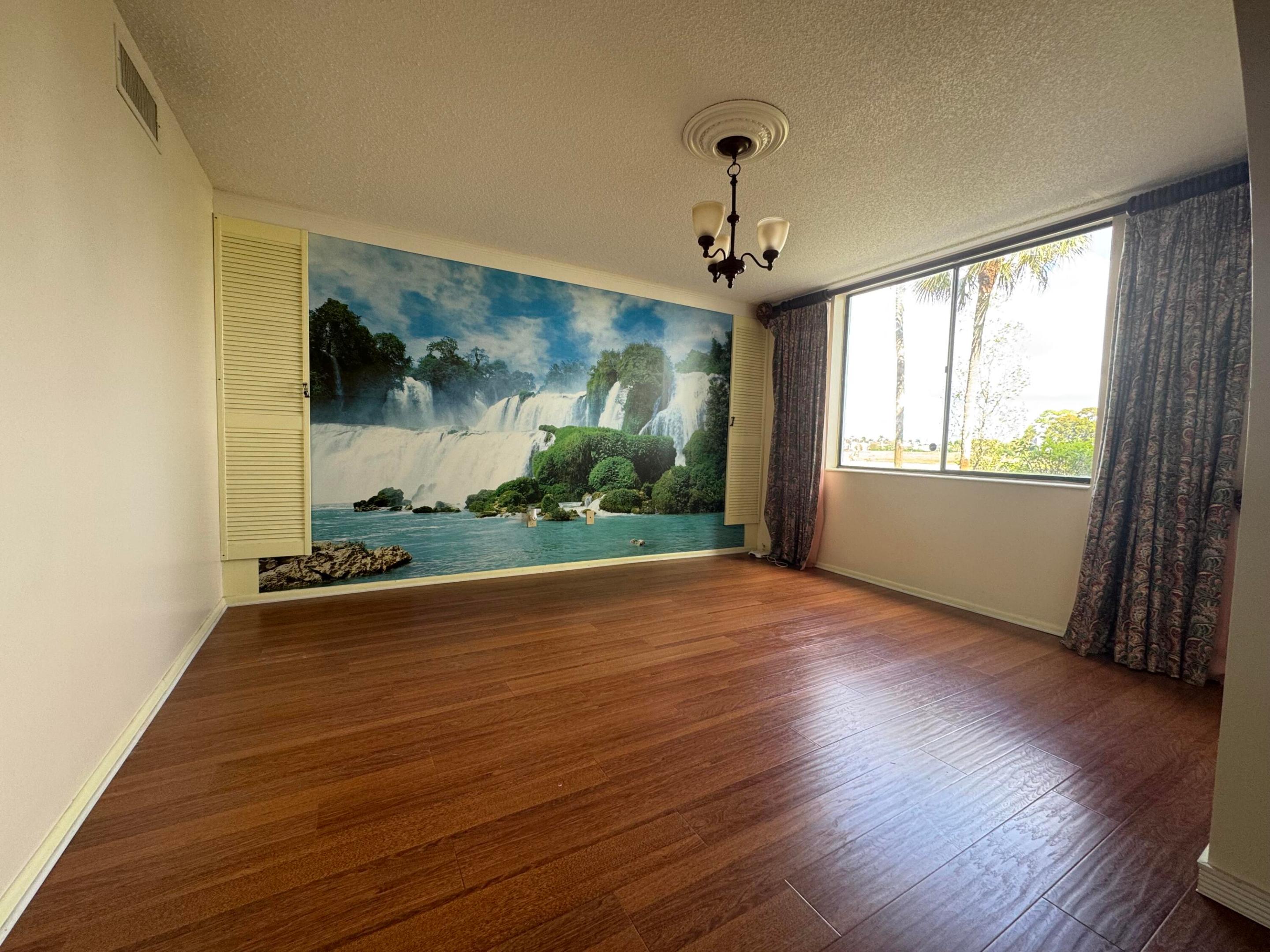 FOUNTAINS OF PALM BEACH CONDO 4 - Residential