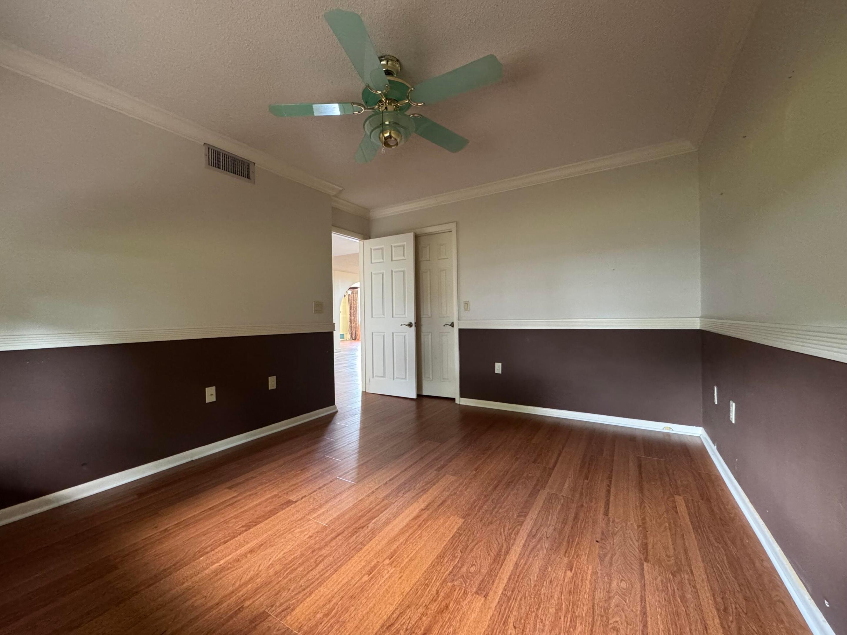 FOUNTAINS OF PALM BEACH CONDO 4 - Residential