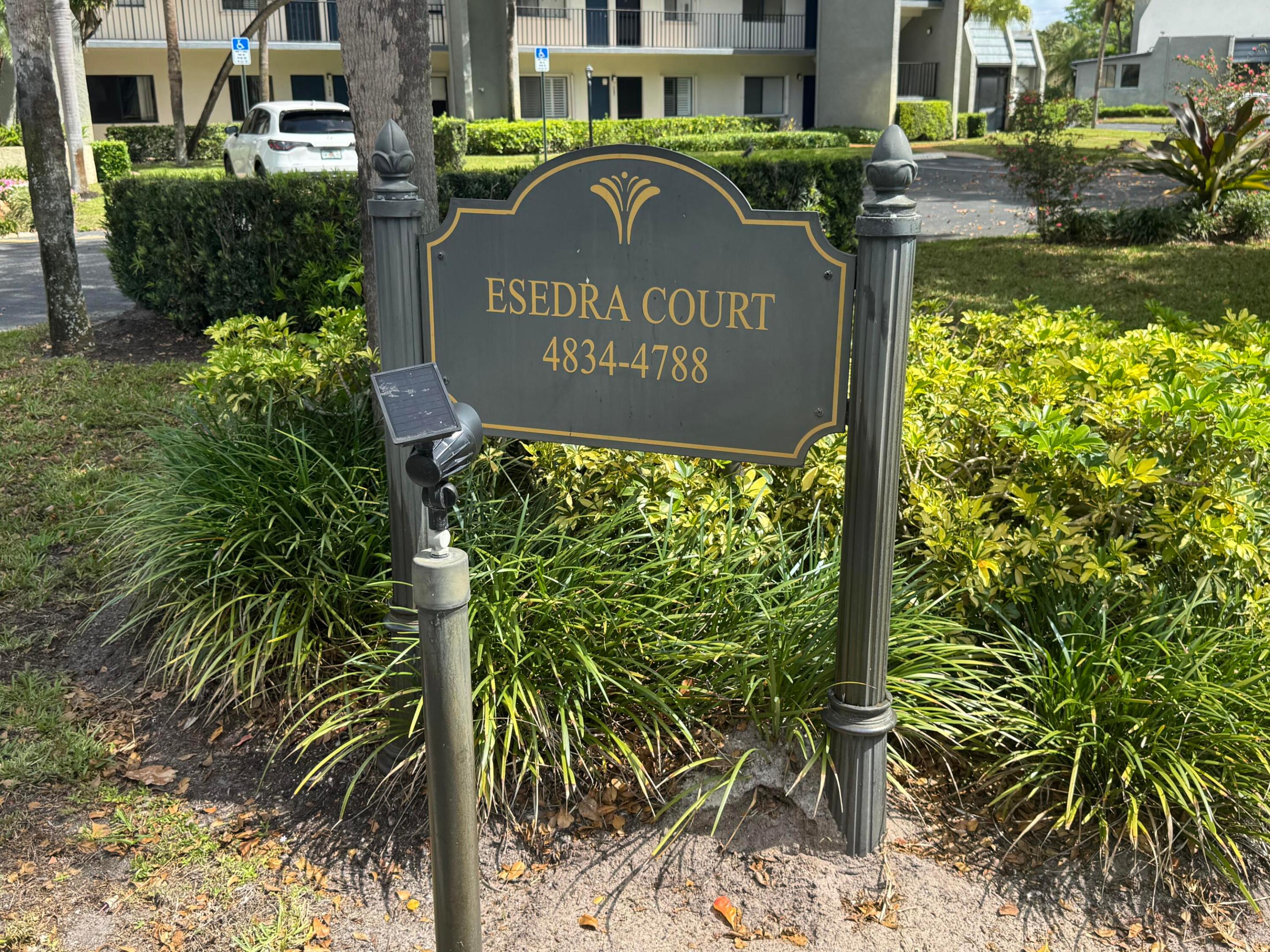 FOUNTAINS OF PALM BEACH CONDO 4 - Residential