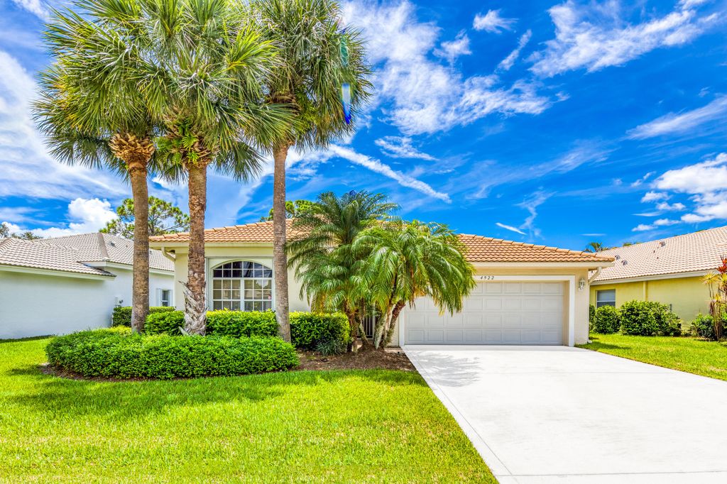 Photo of 4922 SE Devenwood Way, Stuart, FL 34997 (MLS # R11100404)