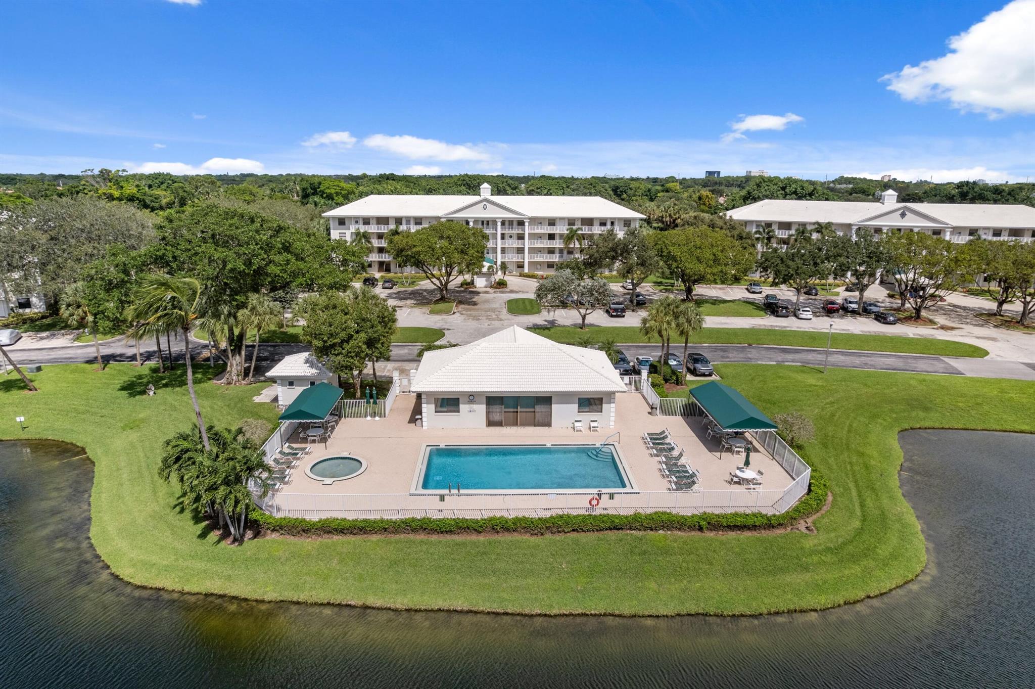 WHITEHALL CONDO AT CAMINO - Residential