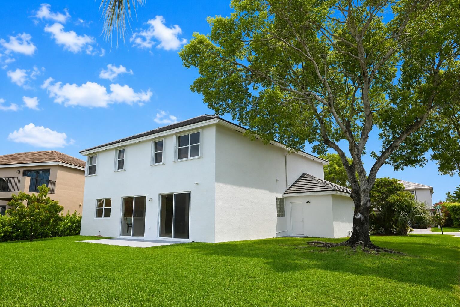 609 SW 167TH Way