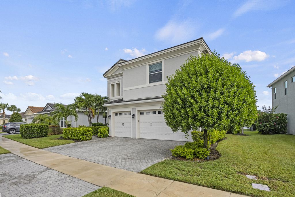 Photo of 16007 Whippoorwill Circle, Westlake, FL 33470 (MLS # R11097685)