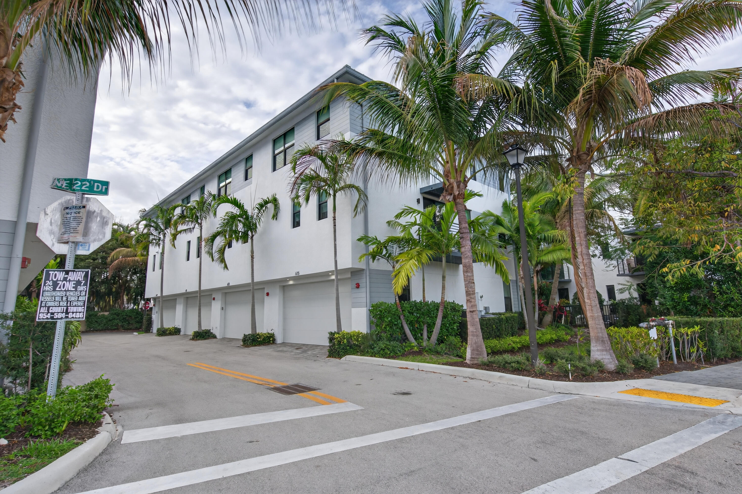 VILLAGE AT WILTON MANORS II - Residential