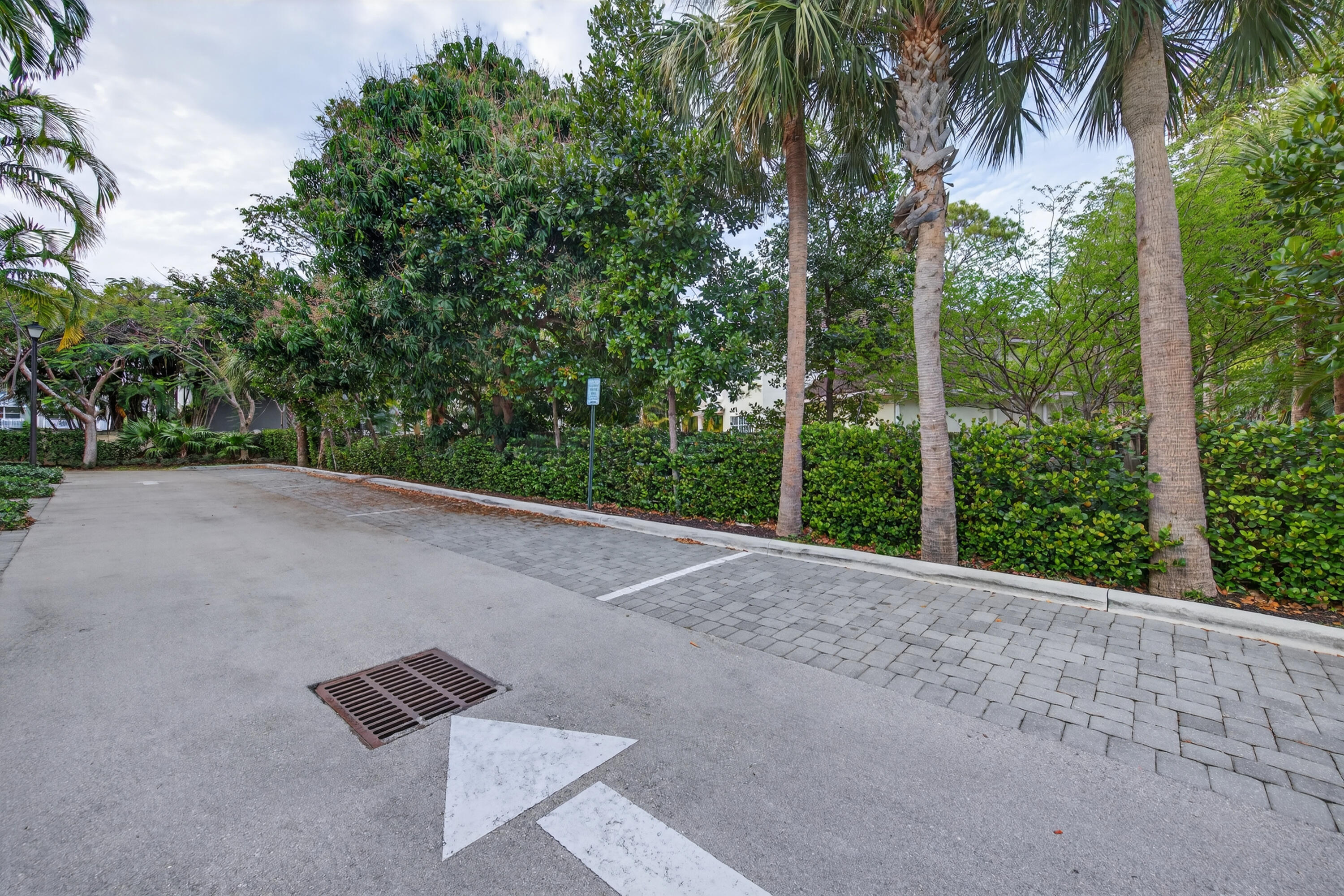 VILLAGE AT WILTON MANORS II - Residential