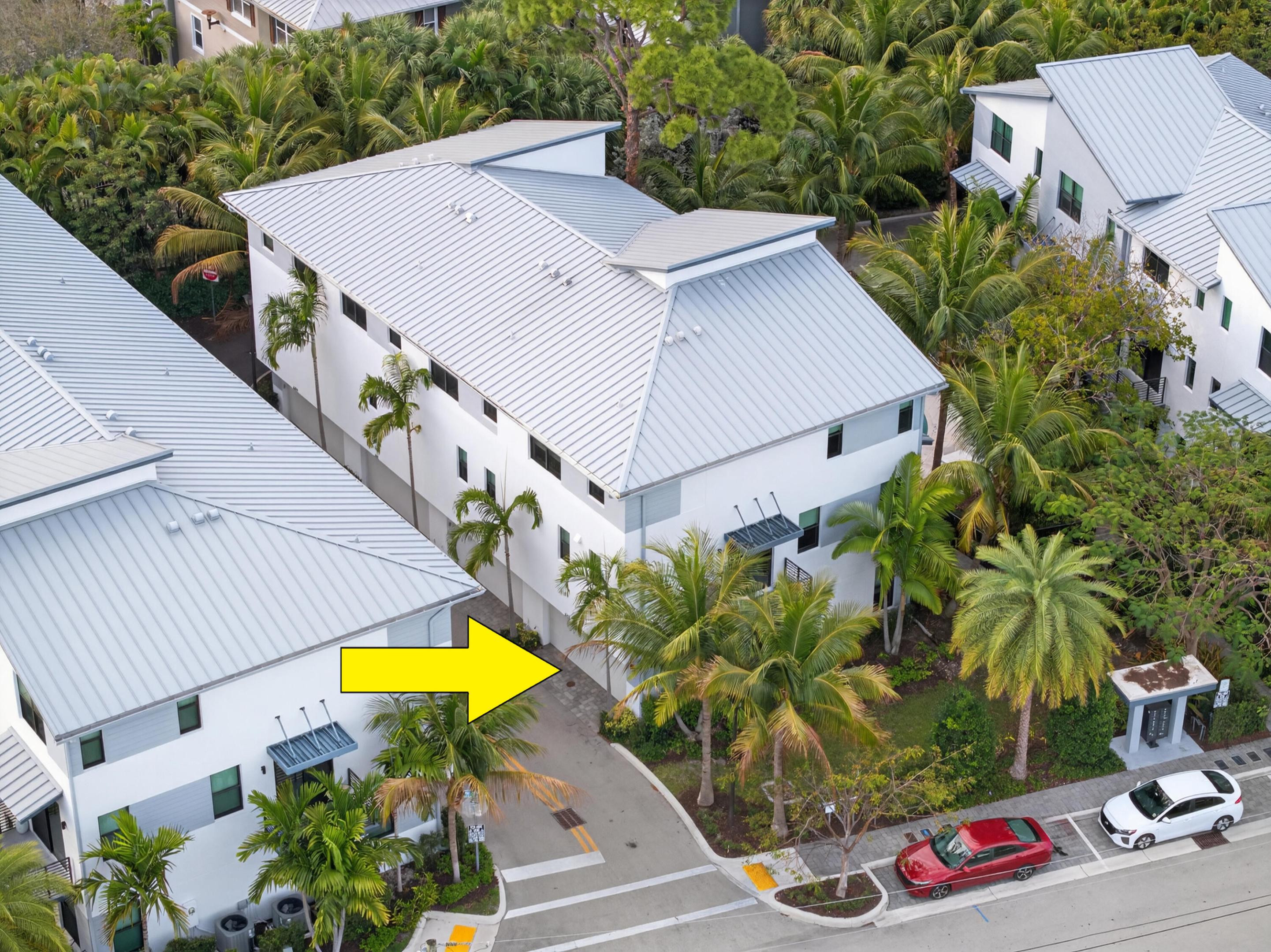 VILLAGE AT WILTON MANORS II - Residential