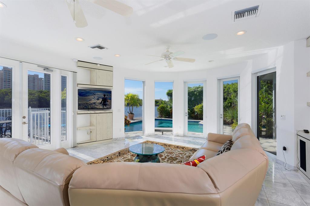 BOCA HARBOUR 6TH SEC - Residential