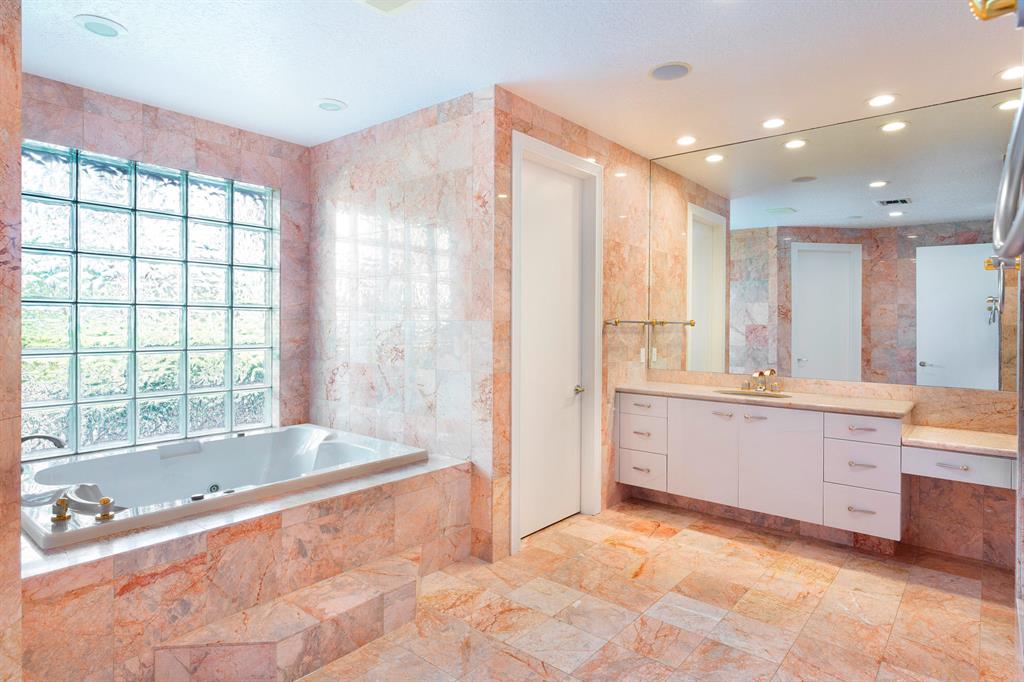 BOCA HARBOUR 6TH SEC - Residential