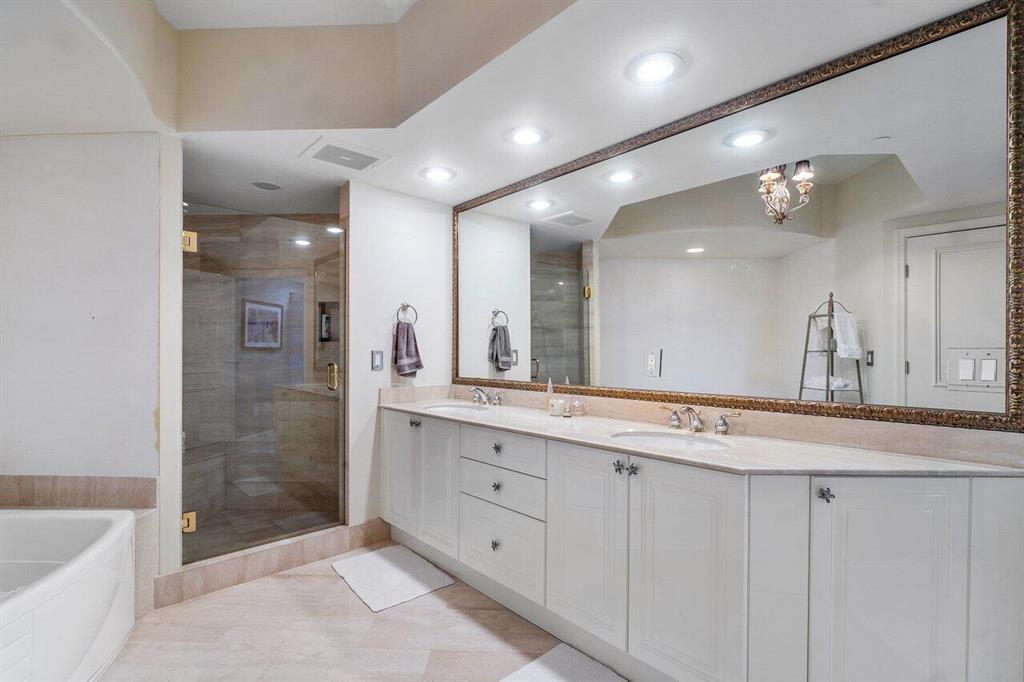 TOSCANA SOUTH TOWER III - Residential