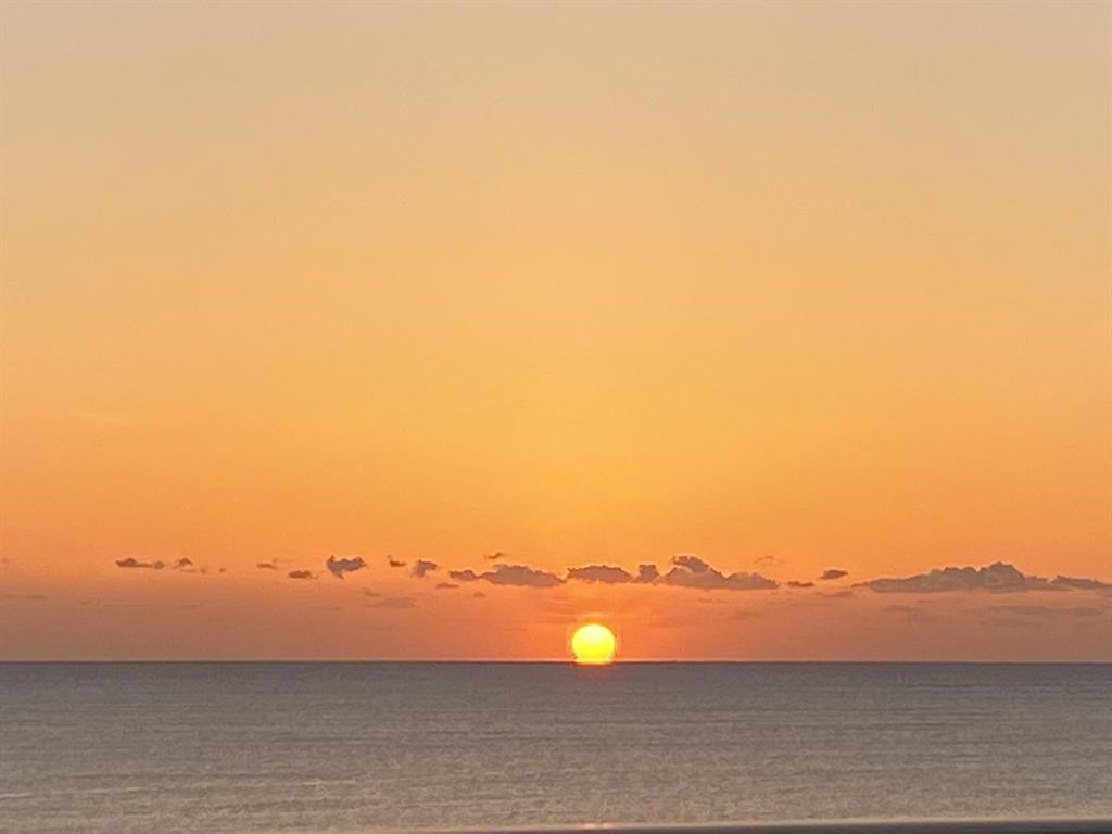 TOSCANA SOUTH TOWER III - Residential