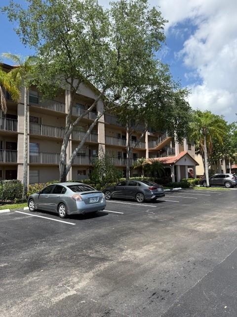 1300 SW 124th Ter 410