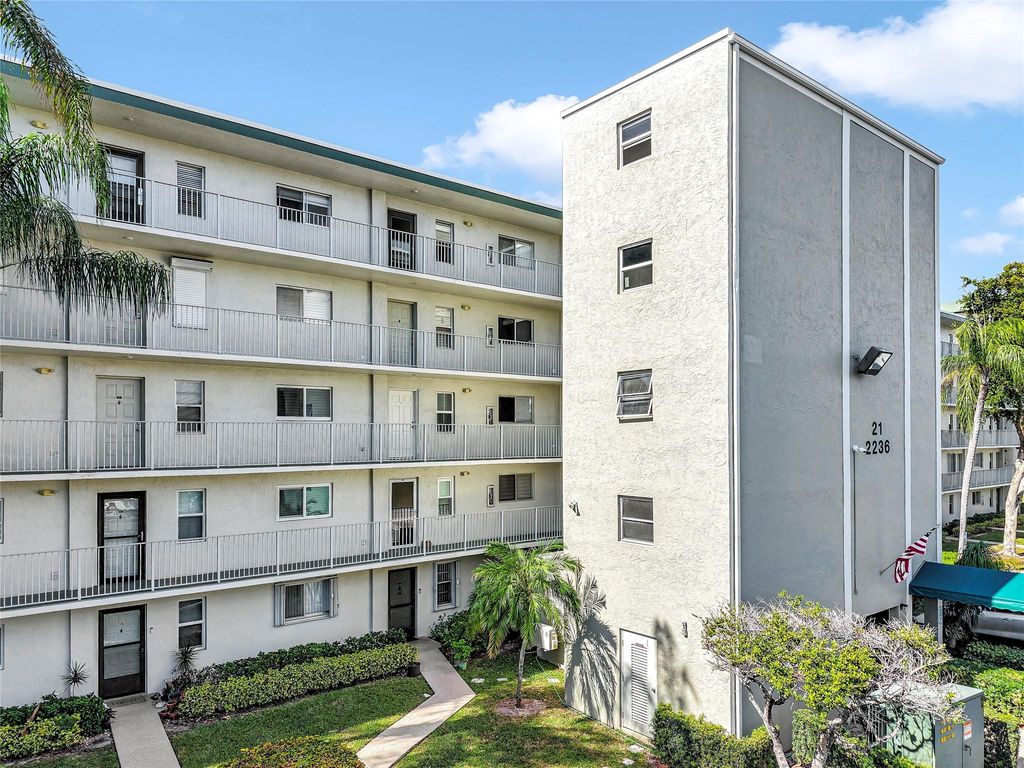 Photo of 2236 N Cypress Bend Drive #206, Pompano Beach, FL 33069 (MLS # F10498505)