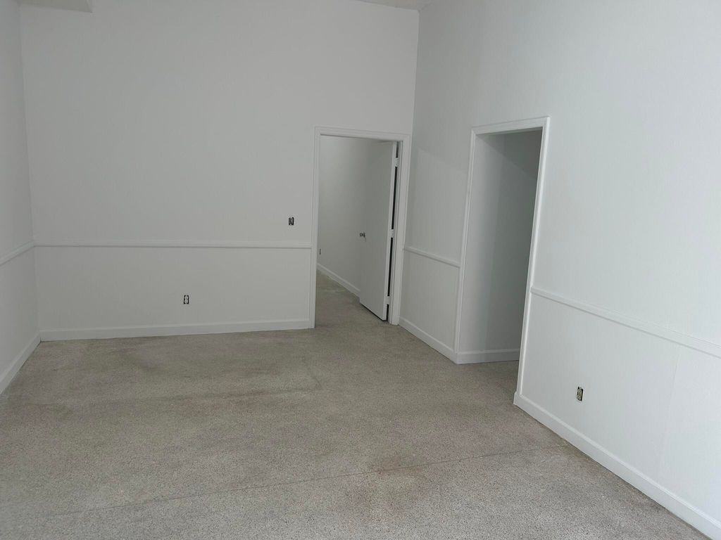 Photo of 710 Orange Avenue #3, Fort Pierce, FL 34950 (MLS # R11040528)