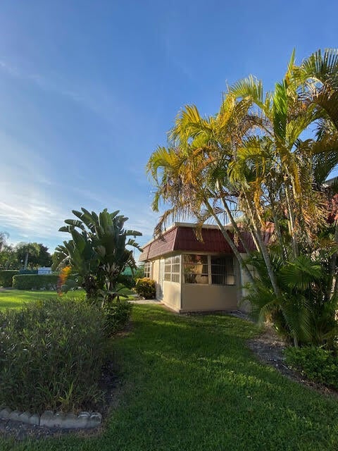 Photo of 341 Covered Bridge Boulevard #A, Lake Worth, FL 33467 (MLS # R10933738)
