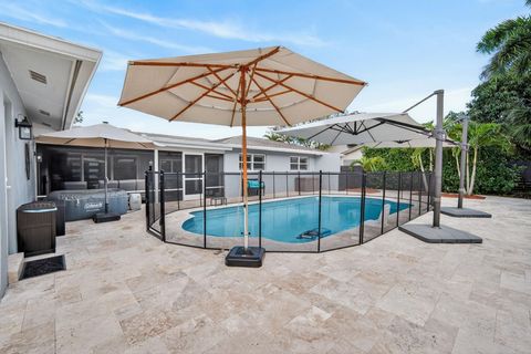 Tiny photo for 5330 SW 19th Street, Plantation, FL 33317 (MLS # F10552817)