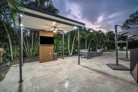 Tiny photo for 5330 SW 19th Street, Plantation, FL 33317 (MLS # F10552817)