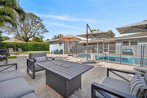Tiny photo for 5330 SW 19th Street, Plantation, FL 33317 (MLS # F10552817)