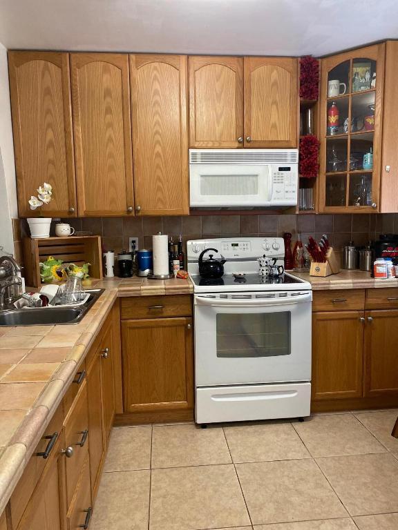 CEDARWOOD CONDO INC - Residential