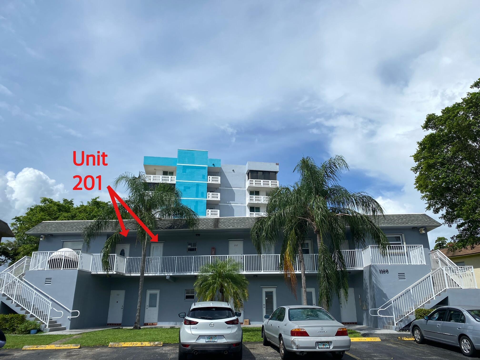 1100 Tallwood Avenue 201