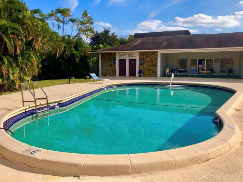 CEDARWOOD CONDO INC - Residential