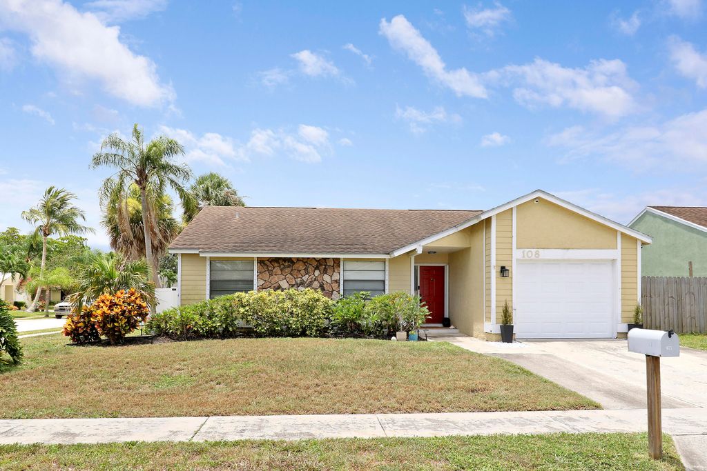 Photo of 108 Greenbriar Drive, Jupiter, FL 33458 (MLS # R11104757)