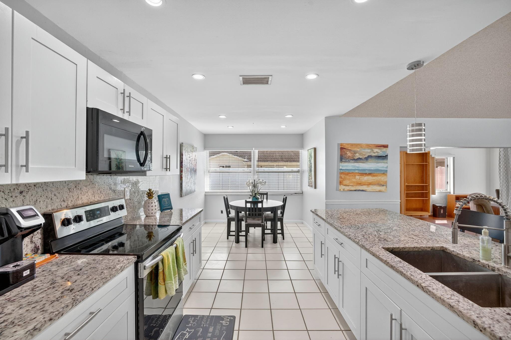 Coral Gate Sec 1 93-7 B - Residential
