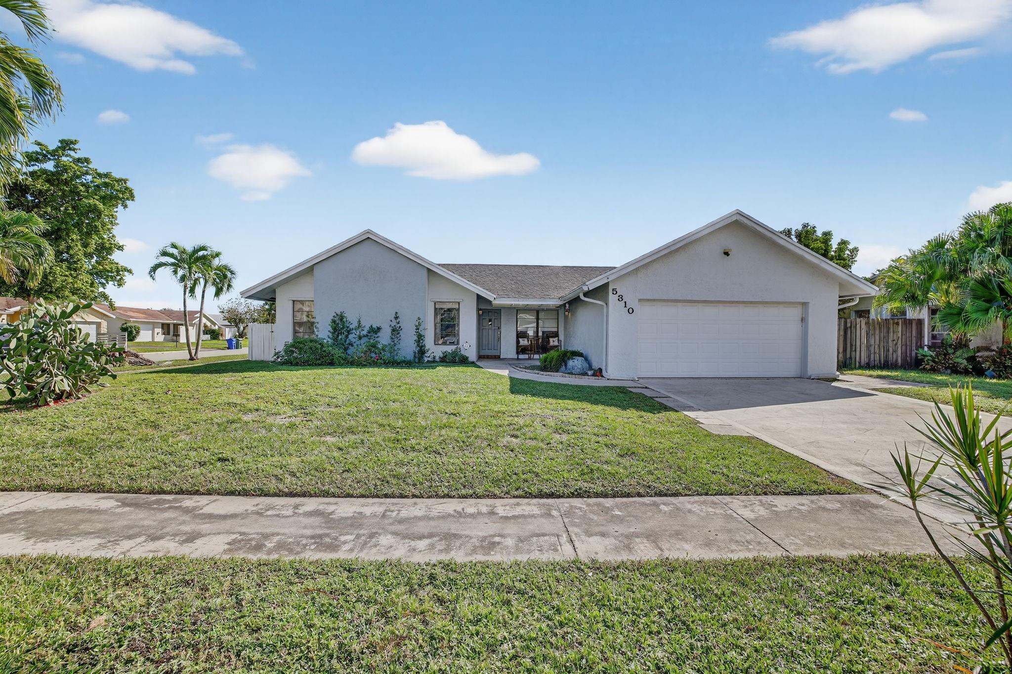 Coral Gate Sec 1 93-7 B - Residential