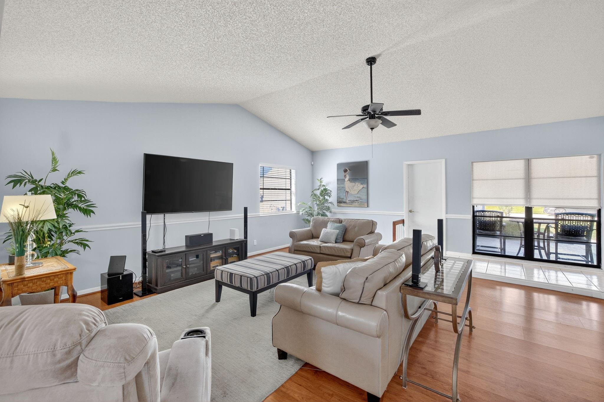Coral Gate Sec 1 93-7 B - Residential