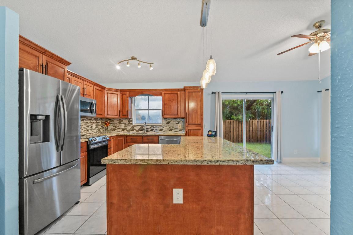 CORAL BAY PARCELS - Residential