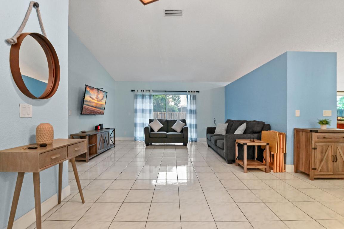 CORAL BAY PARCELS - Residential