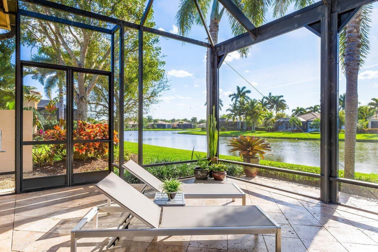 VALENCIA RESERVE - Residential