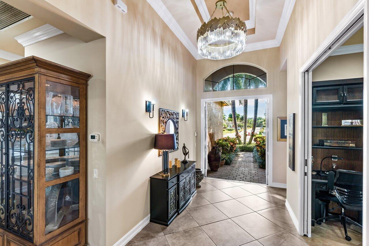 VALENCIA RESERVE - Residential