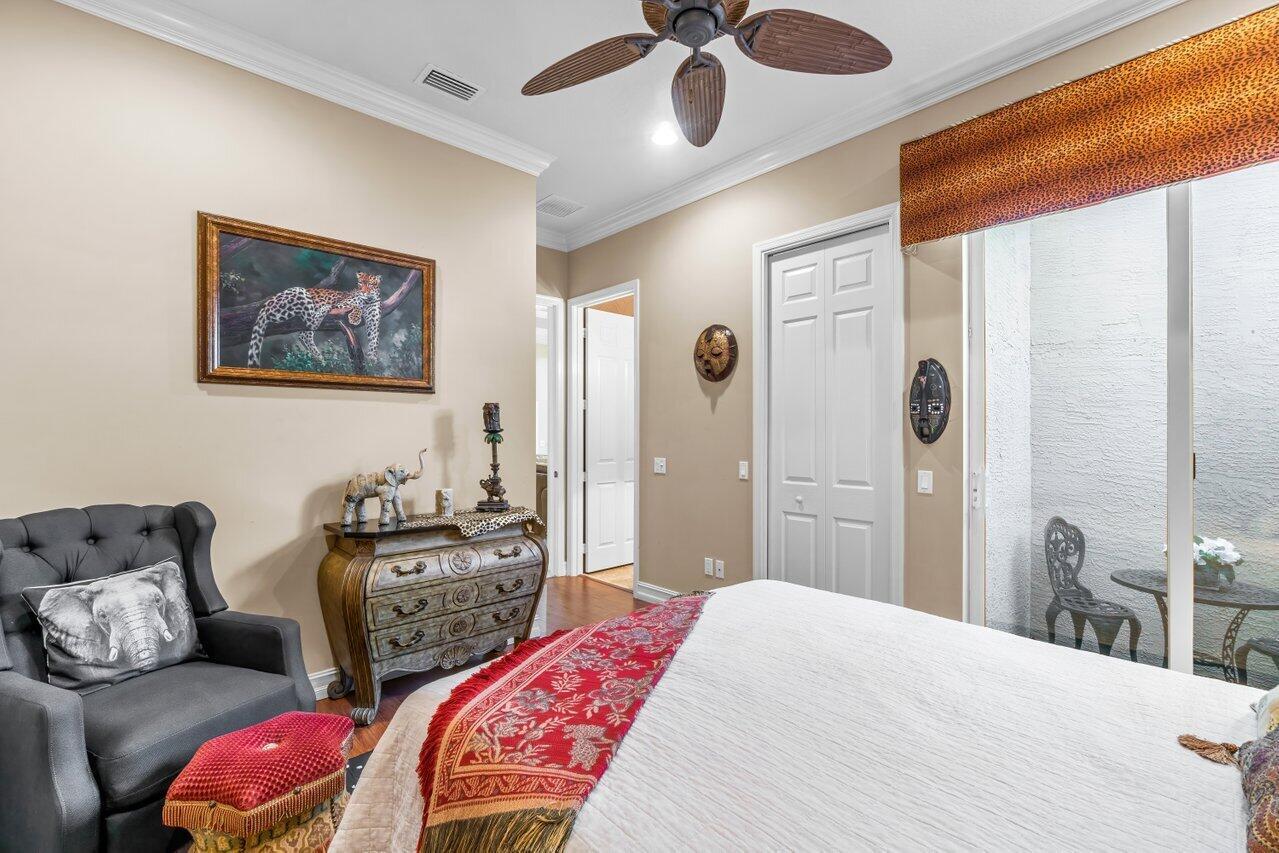 VALENCIA RESERVE - Residential