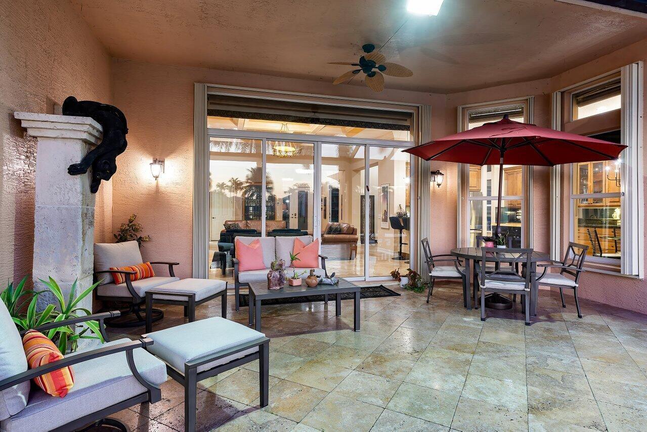 VALENCIA RESERVE - Residential