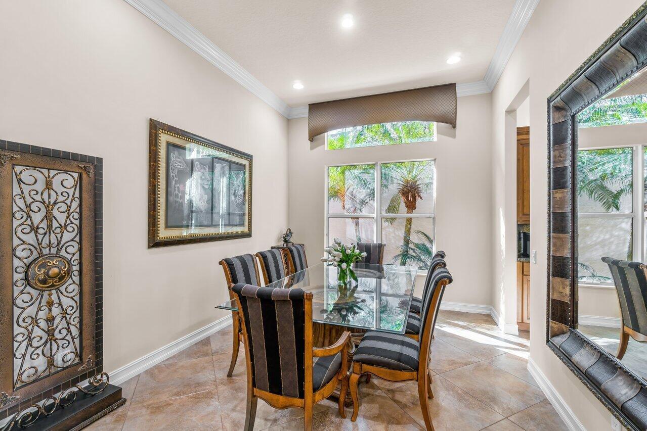 VALENCIA RESERVE - Residential