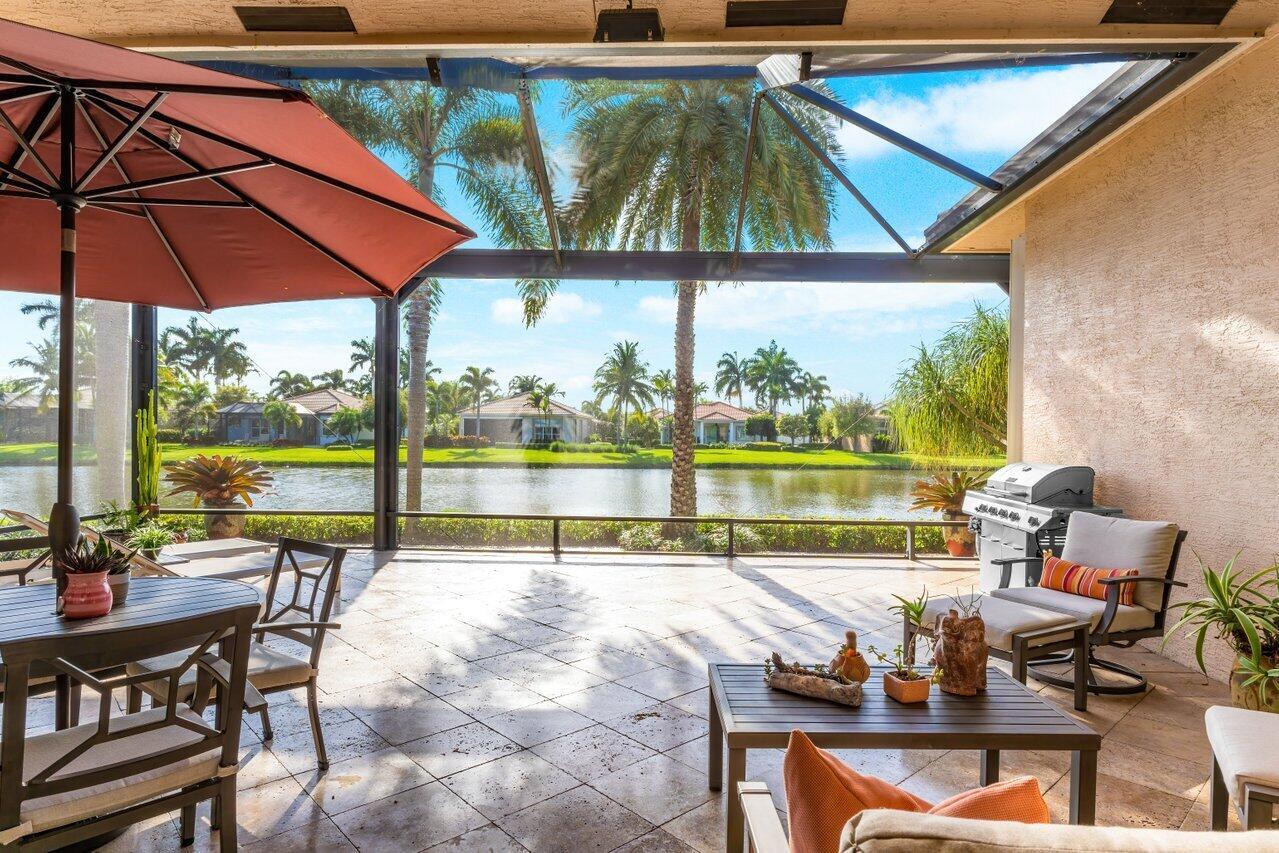 VALENCIA RESERVE - Residential