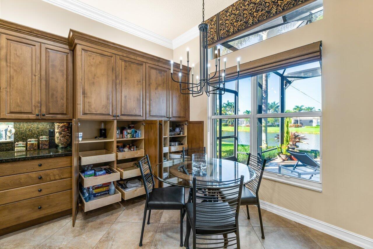 VALENCIA RESERVE - Residential