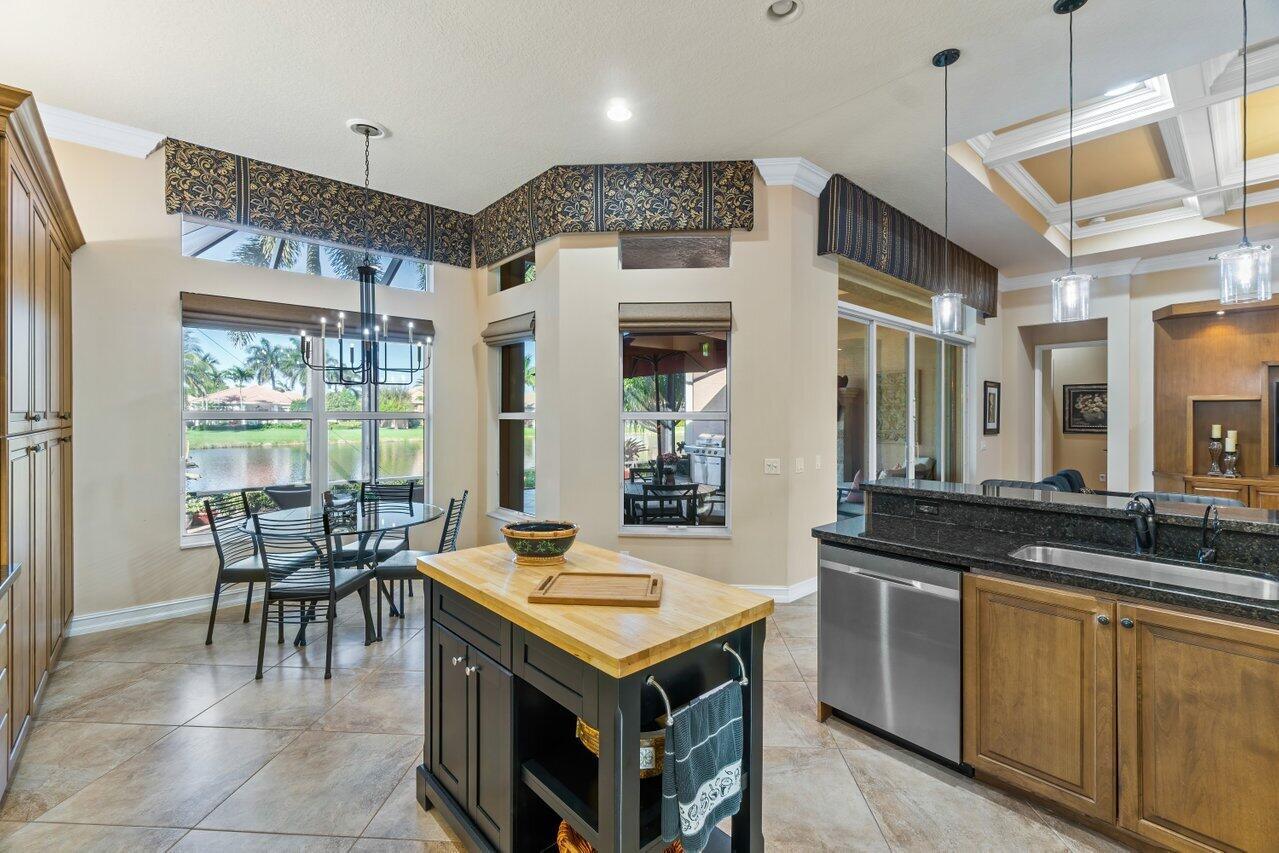 VALENCIA RESERVE - Residential