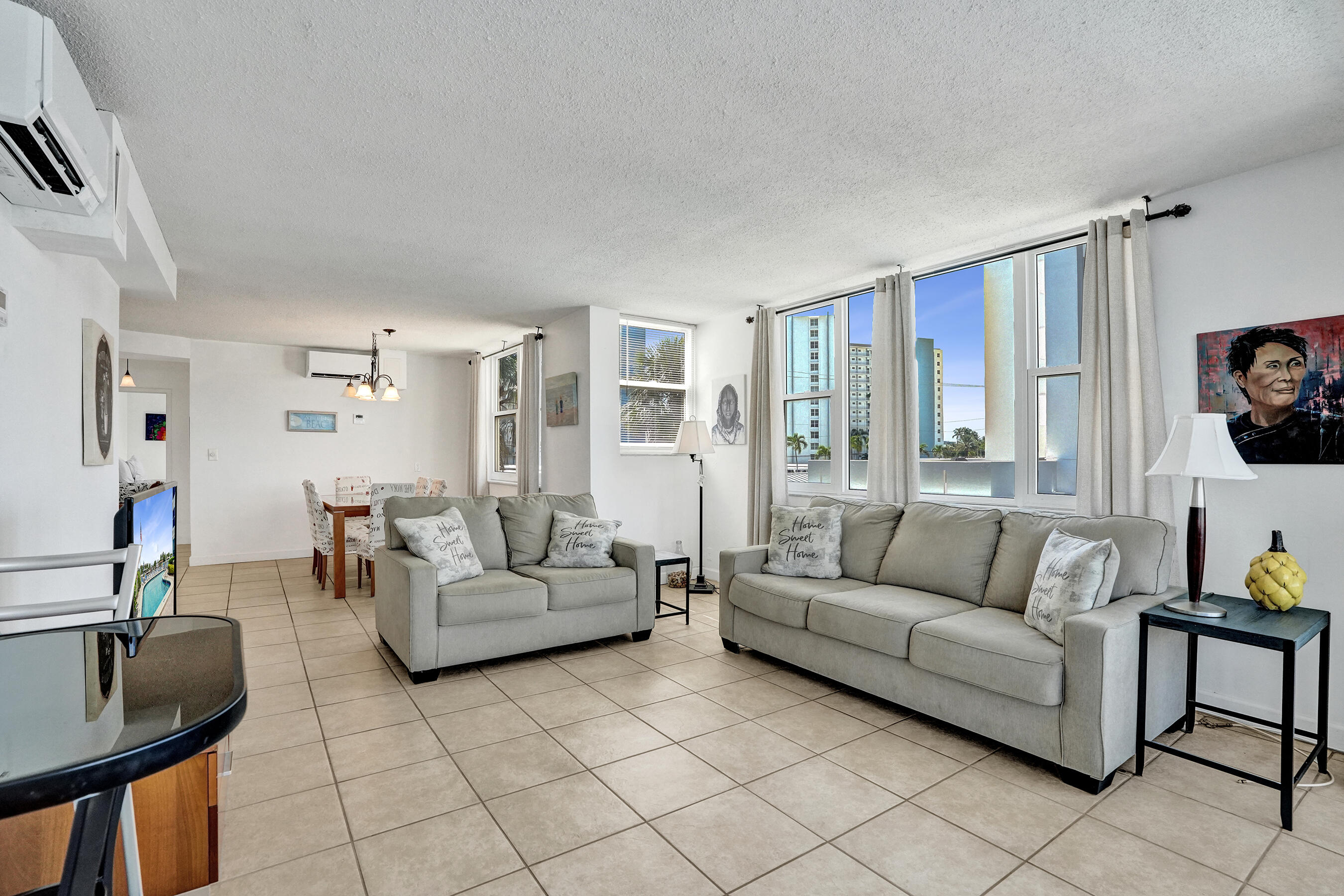 401 N Riverside Drive 201
