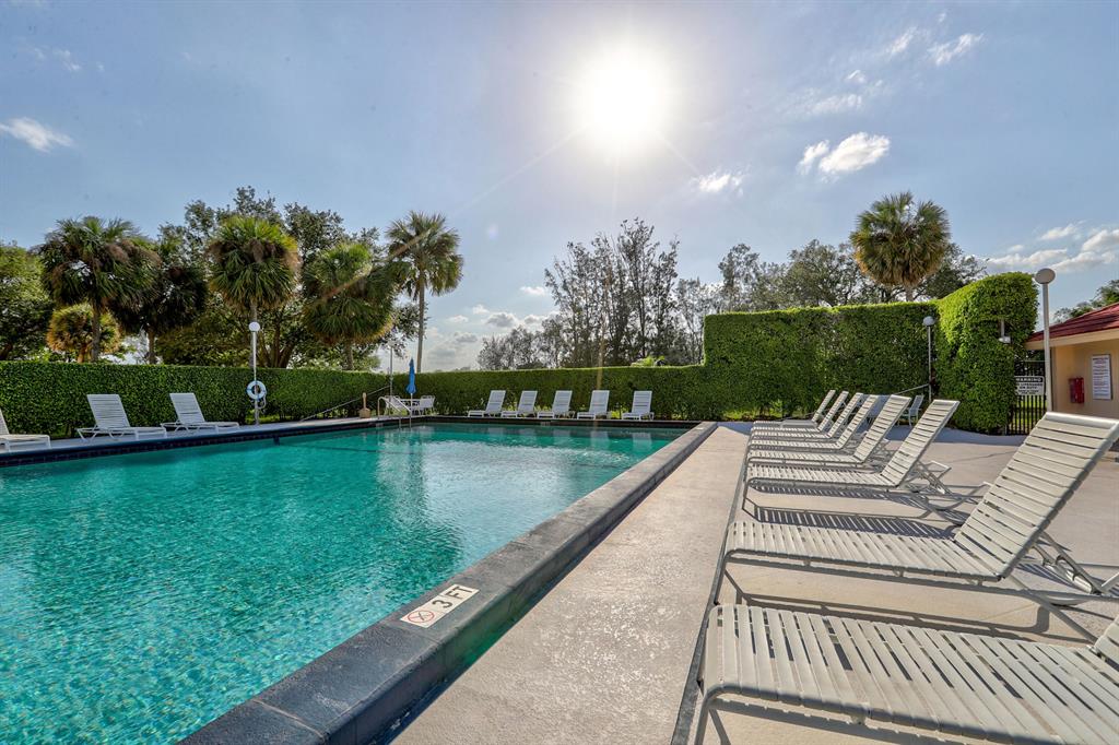 BOCA TEECA CONDO 4 - Residential