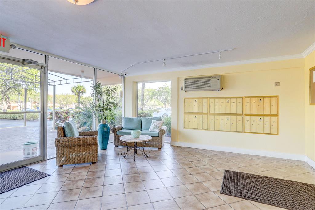 BOCA TEECA CONDO 4 - Residential