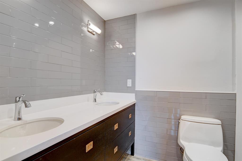 BOCA TEECA CONDO 4 - Residential