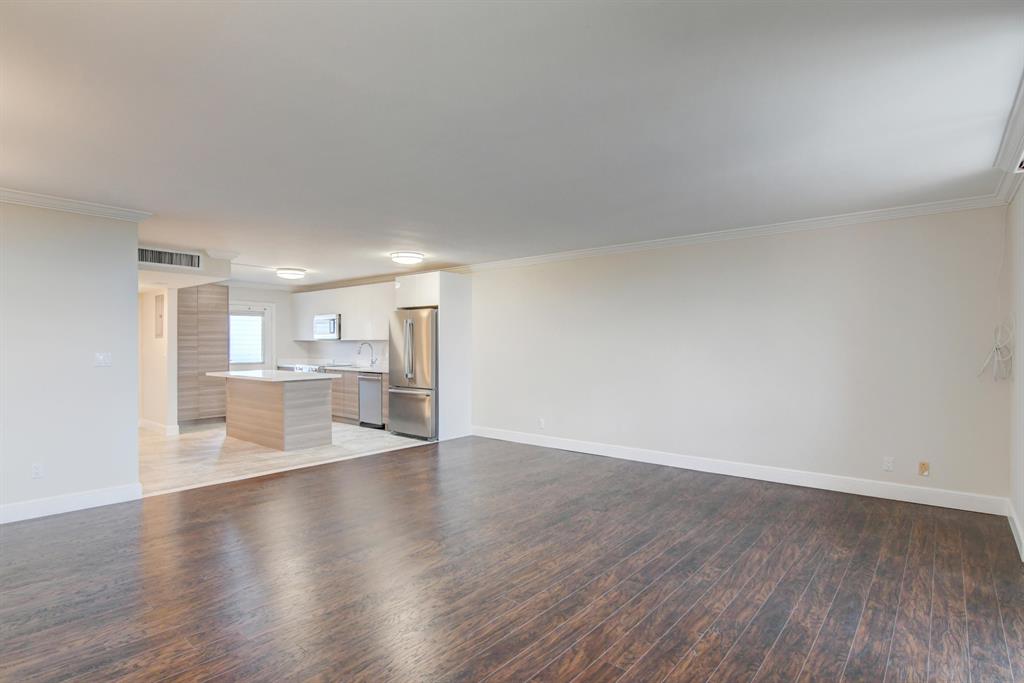 BOCA TEECA CONDO 4 - Residential