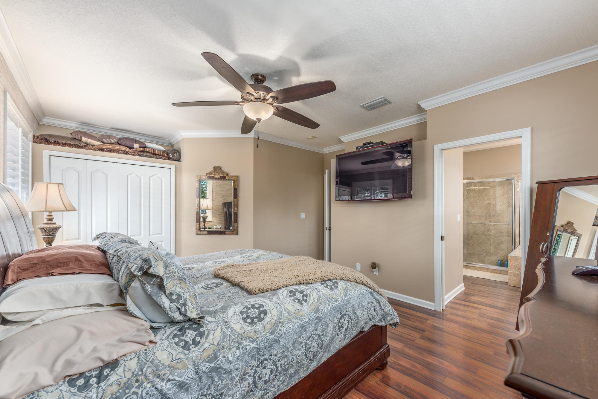 RIVER LANDING - Residential