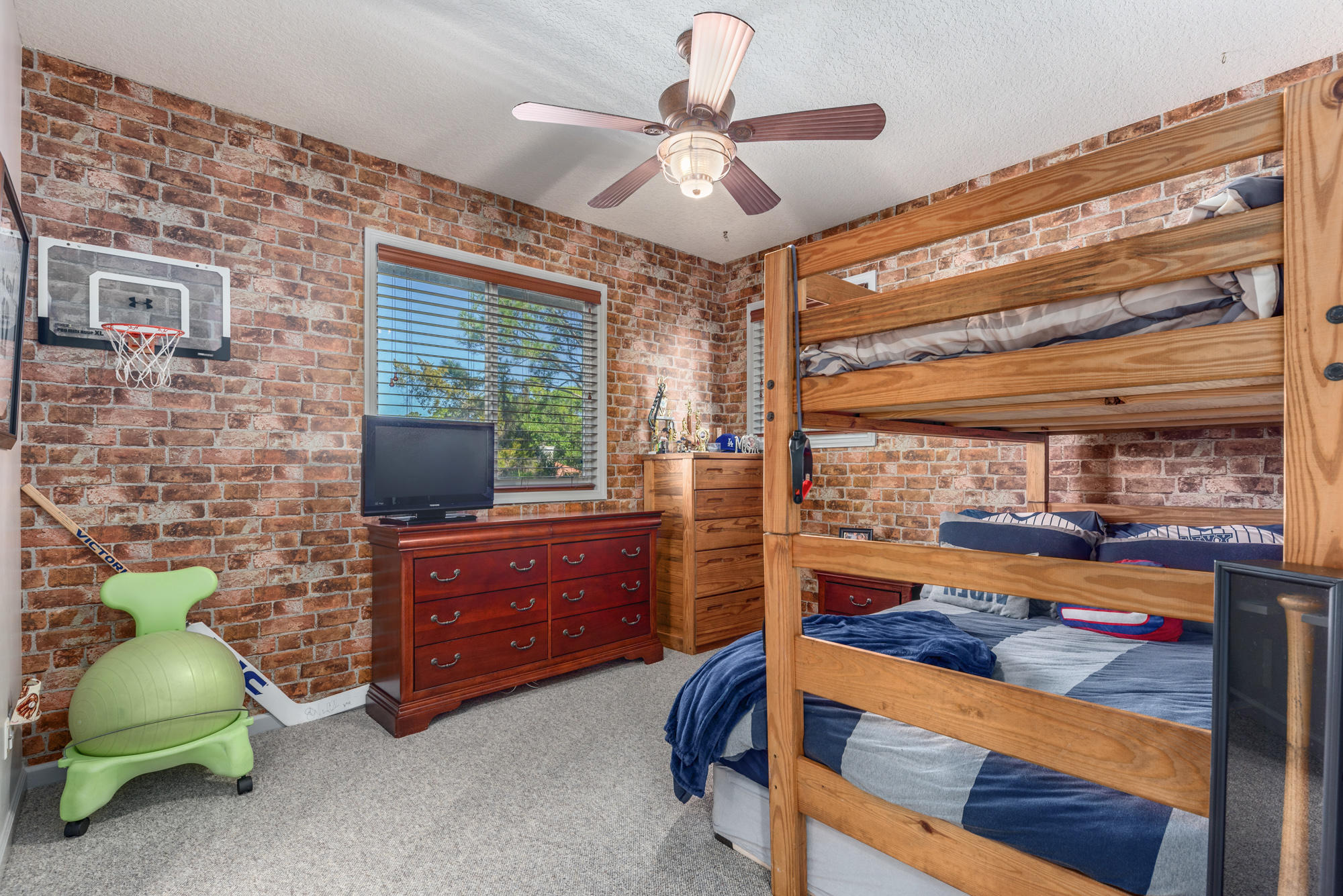 RIVER LANDING - Residential